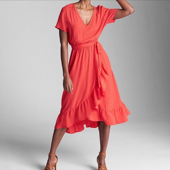 GAP | Belted Wrap Around Dress - Picture 2 of 3